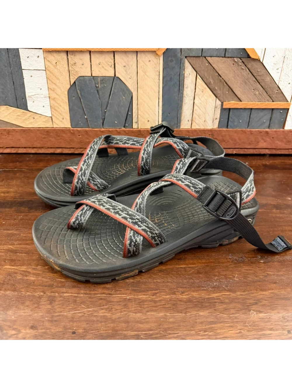 Chaco Z/Volv 2 Men's Hiking Strappy Sandals Charcoal Red Stripe - Size 10
